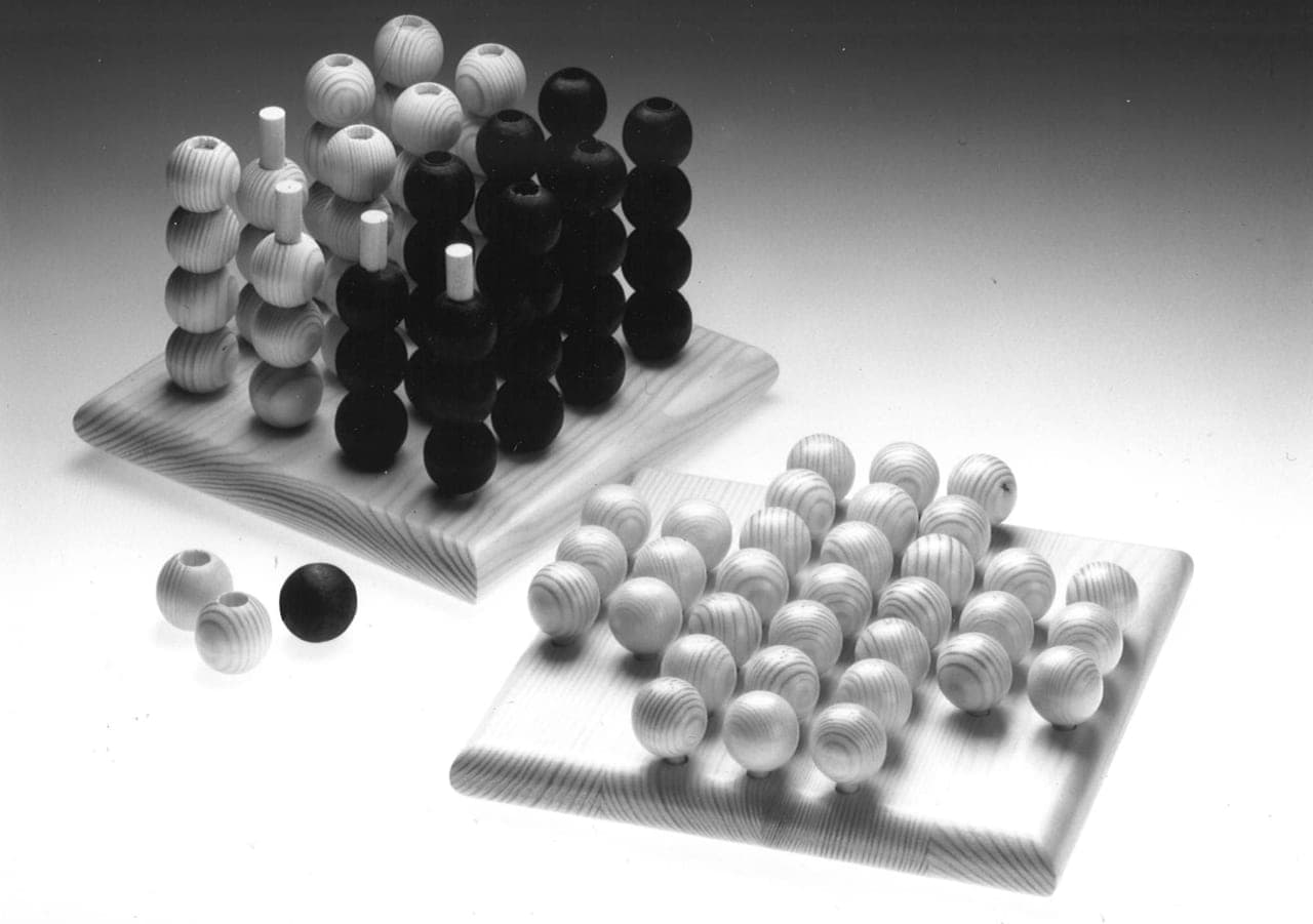 Palloshakki chess game by Aarikka