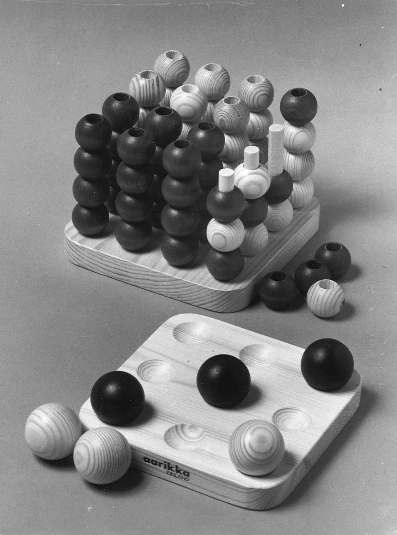 Jeu d’échecs Palloshakki d’Aarikka